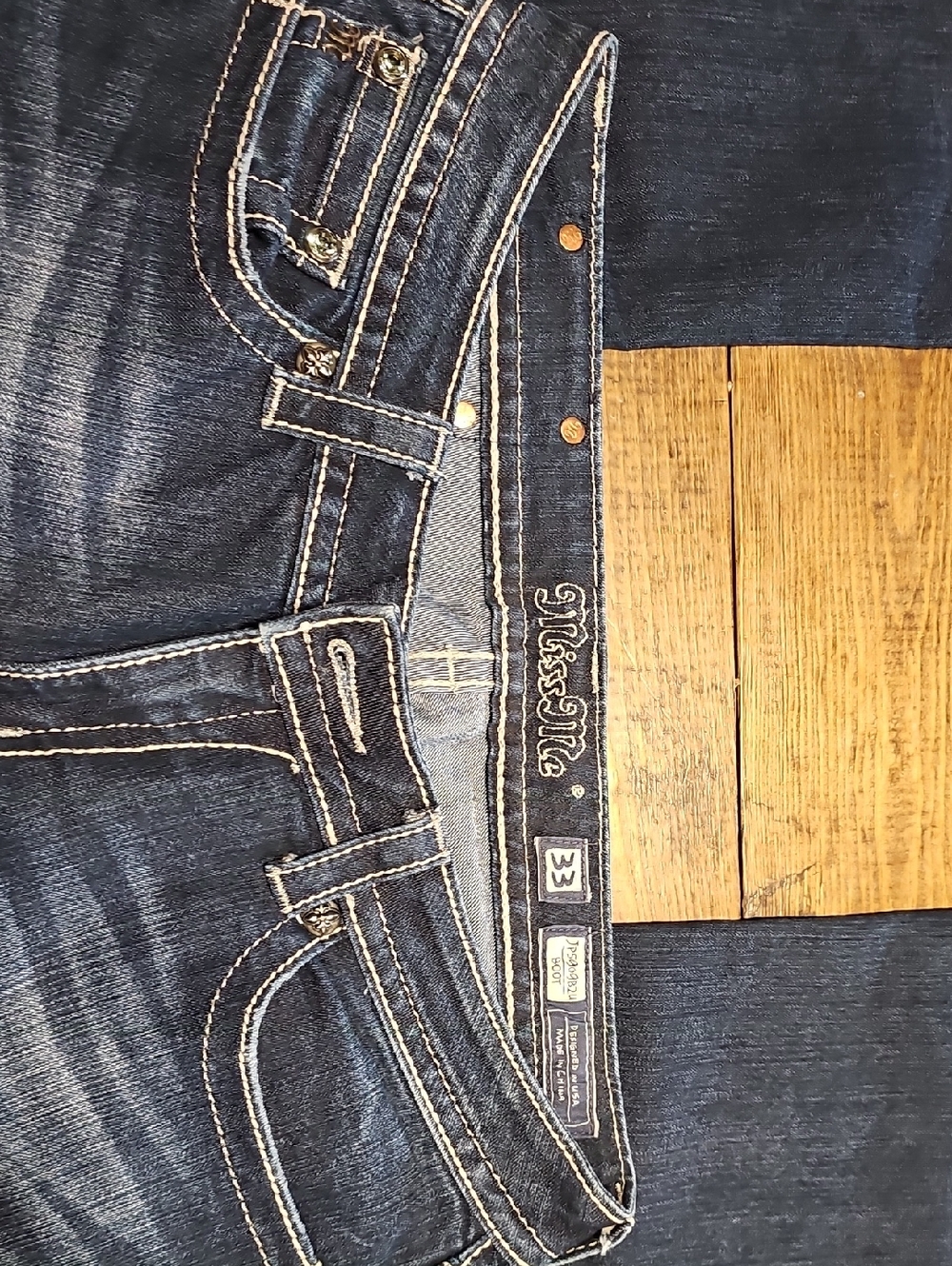 Miss Me Women's Jeans with Contrast Stitching